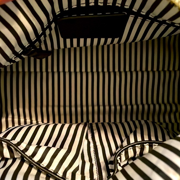 Charming Charlie handbag - Picture 2 of 3